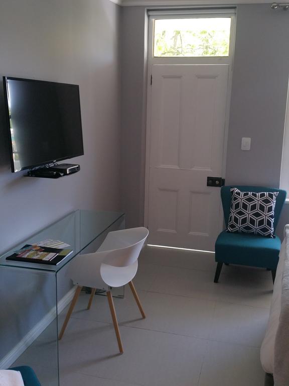 The Vibe Dorp Street Bed & Breakfast Stellenbosch Bagian luar foto